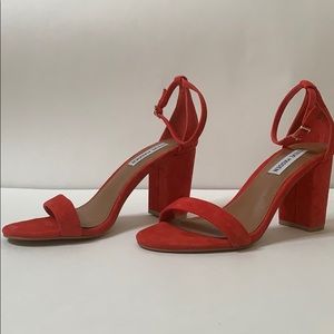 STEVE MADDEN red suede heels with ankle straps
